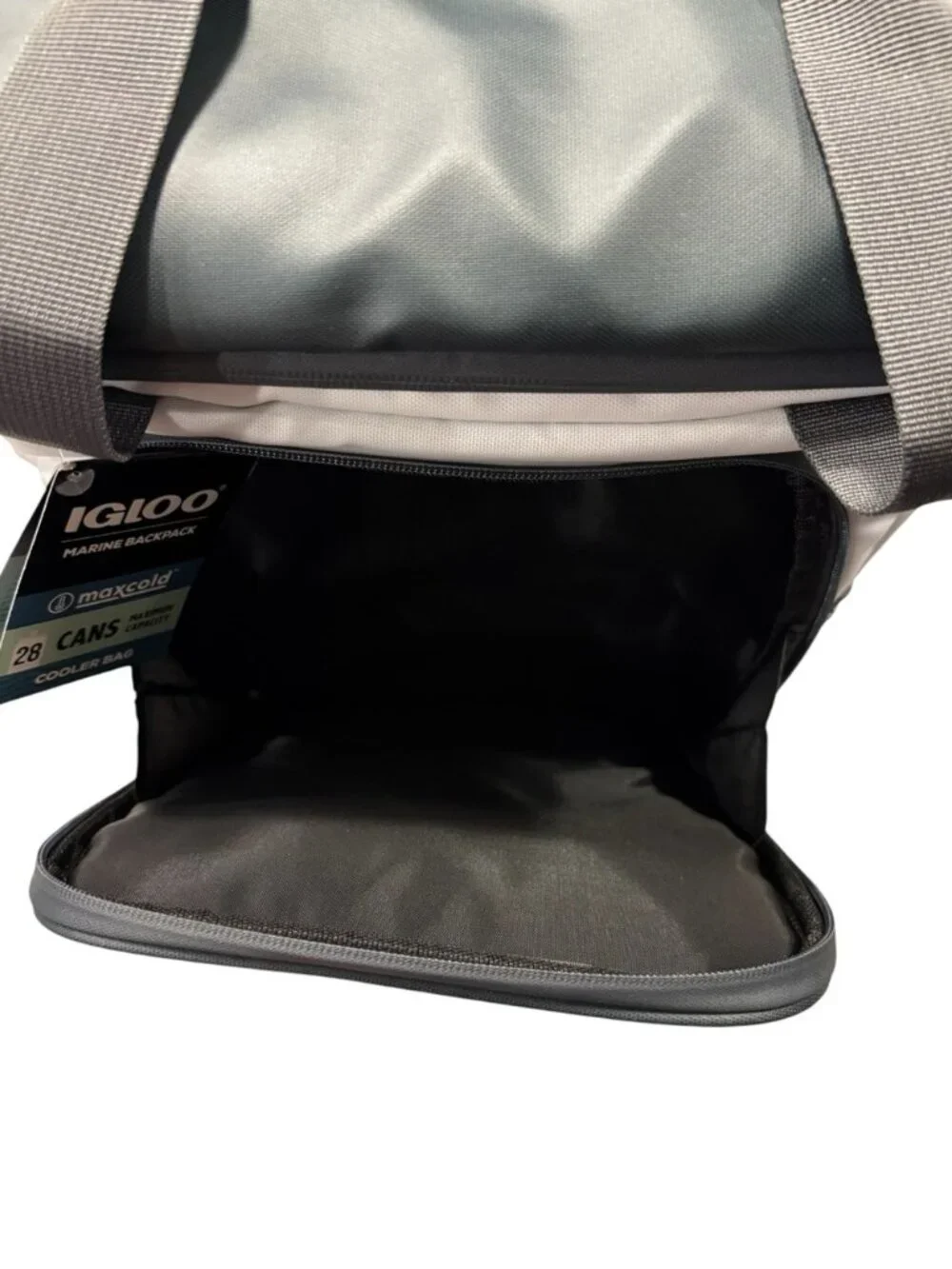 NWT Igloo Marine MaxCold 28 Can Backpack Cooler Soft Insulated White and Grey